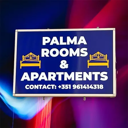 Large 3-bedroom 2 Bathroom Apartment, Multiple Bathrooms, Prime Location *