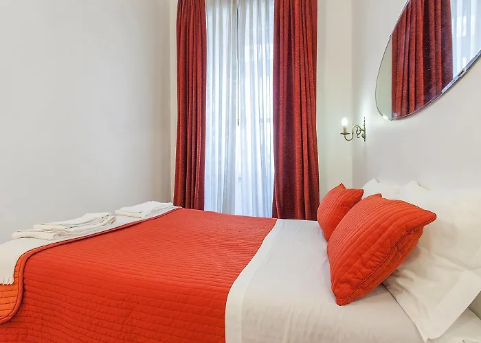 Centerl 3 Bedroom Comfort شقة