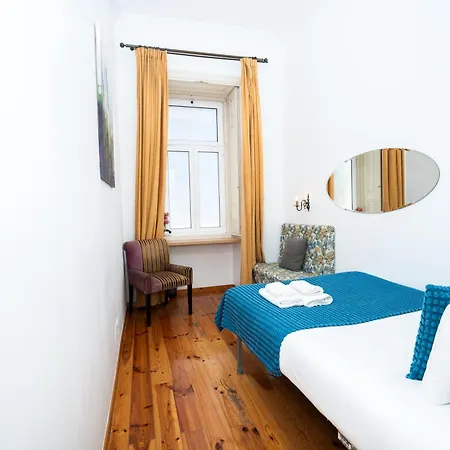 Large 3-bedroom 2 Bathroom Apartment, Multiple Bathrooms, Prime Location Appartement *